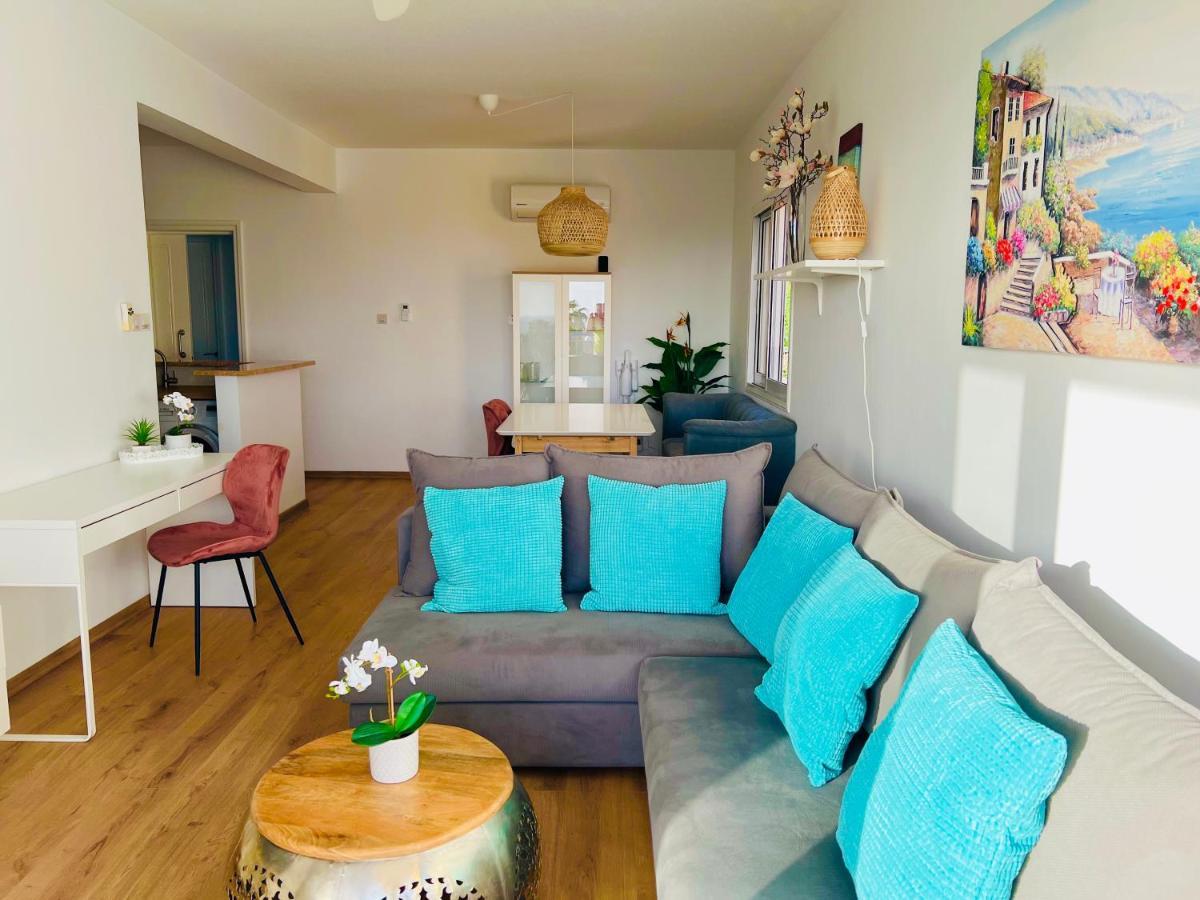 Ocean Sunset Apartment Paphos Eksteriør billede