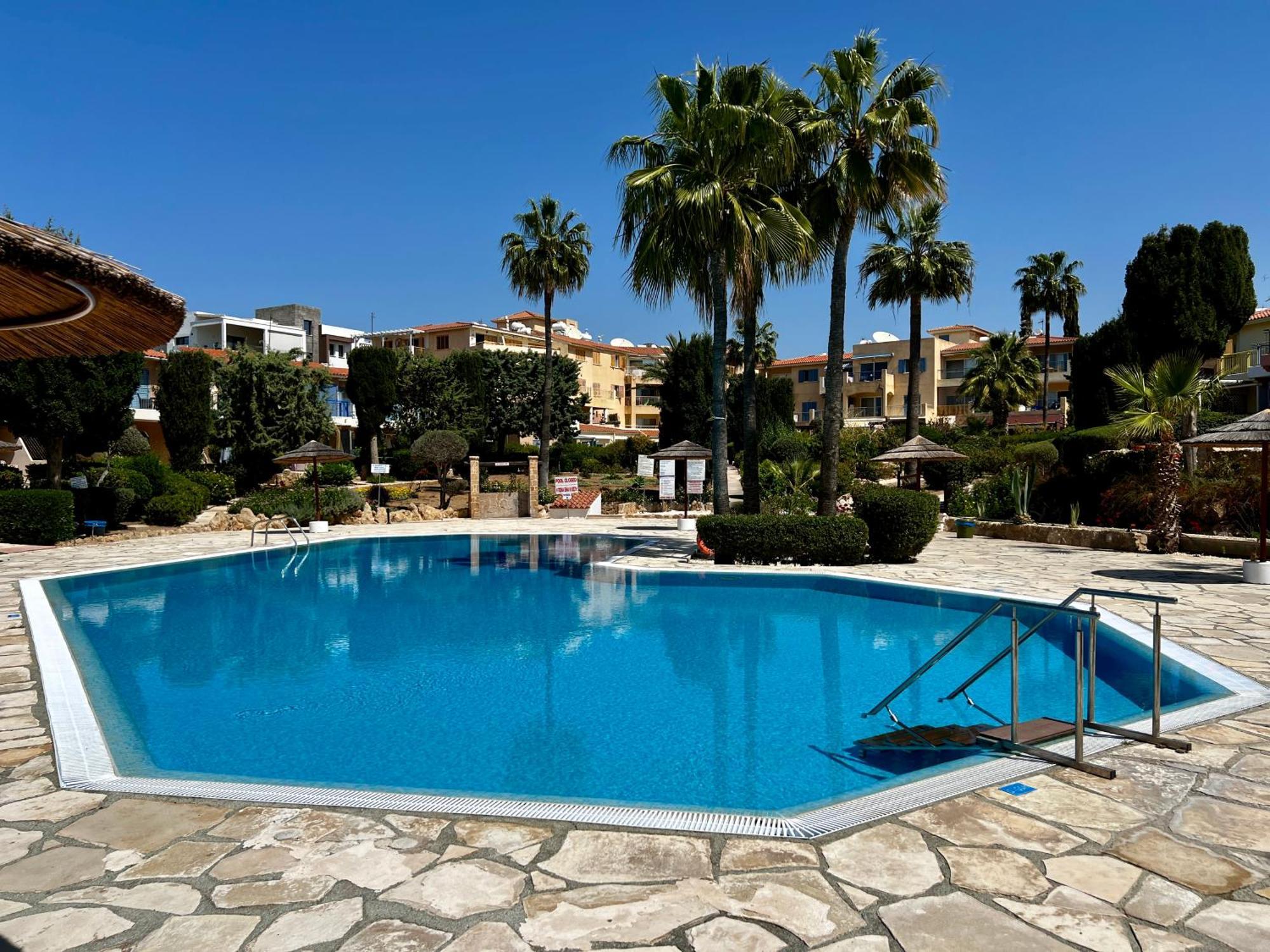 Ocean Sunset Apartment Paphos Eksteriør billede