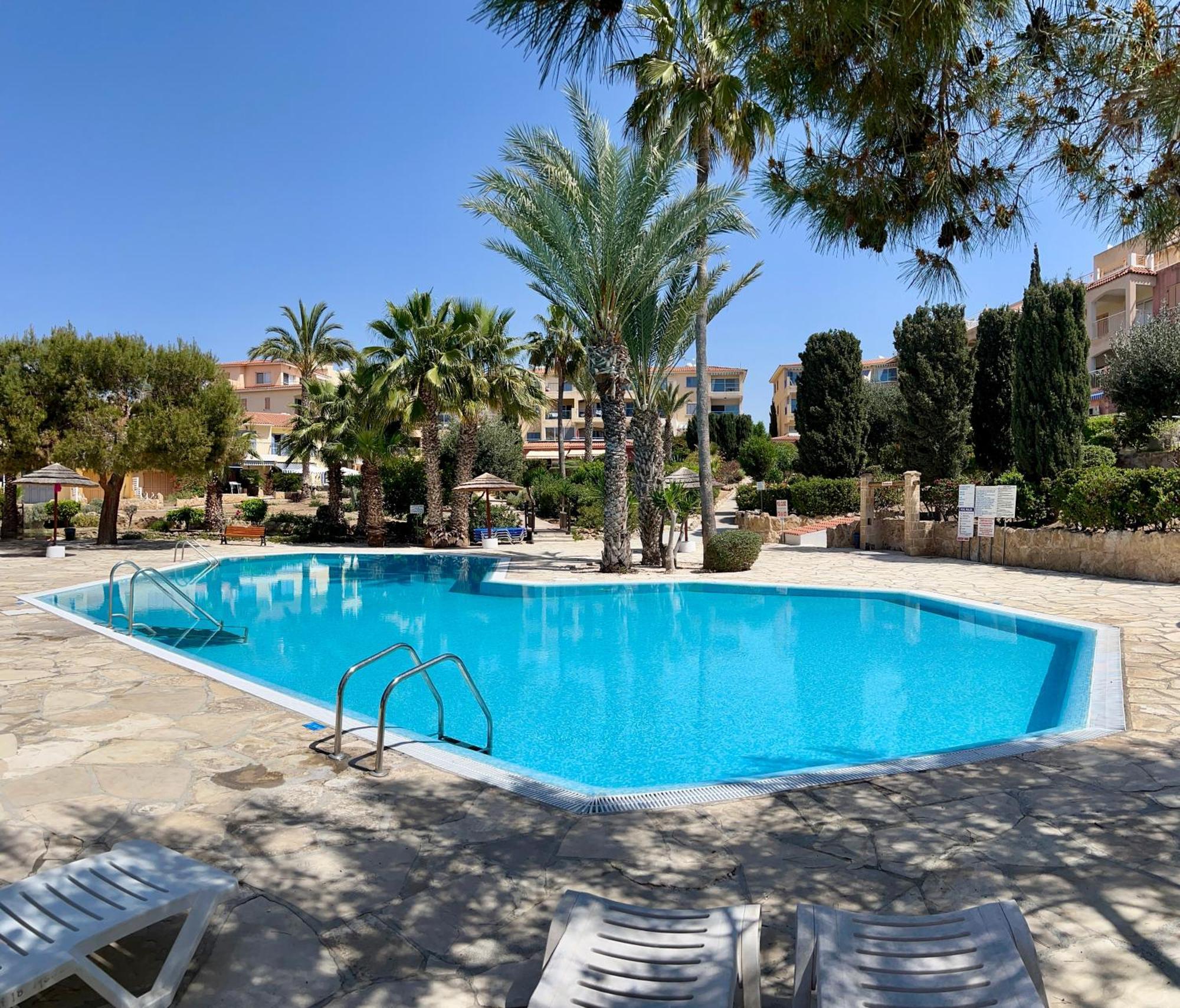 Ocean Sunset Apartment Paphos Eksteriør billede